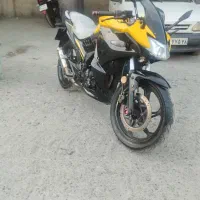 مگلی ۲۰۰ r عروسک