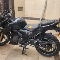 آپاچی ۲۰۰ مشکی