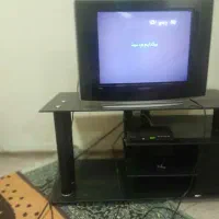 دو عدد تلوزیون سامسونگ صفحه تخت در حد نو