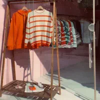 رگال لباس چوبی