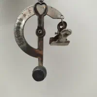 ترازو قدیمی