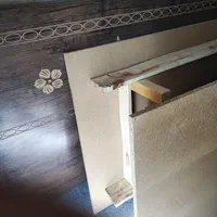 تختخواب دو نفره ام دی اف بهمراه میز تحریر چوبی|تخت و سرویس خواب|کرمان, |دیوار