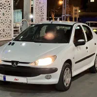مدل 92 V8