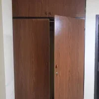 در چوپی مناسب کمد دیواری در حد نو و کار نکرده