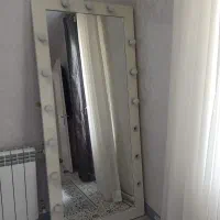 آینه چراغ دار