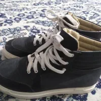 کفش ورزشی|کیف، کفش، کمربند|شوشتر, |دیوار