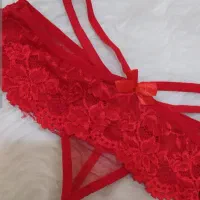 لباس زیر زنانه