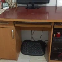 میز کامپیوتر