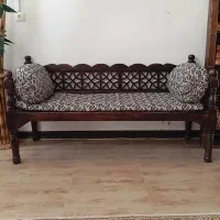 تخت سنتی چوبی
