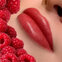 میکروبلیدینگ ابرو و شیدینگ لب با ۵۰٪ تخفیف