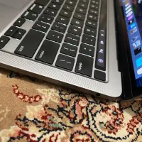 فروش فوری مک بوک پرو ۲۰۲۰