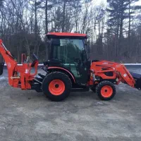 تراکتور بکهو وبیل KIOTI کره