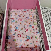 تخت بچگانه گهواره