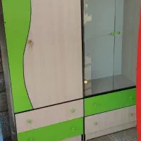 کمد لباسی بچگانه با کمد دکوری