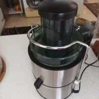 آبمیوه گیری برقی