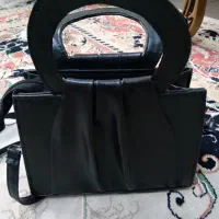 کیف دستی وکیف پول درحدنووکاملاسالم وتمیز