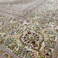 (فرش حق زاده)فرش۱۲متری۵۵رج ماهی چله حاشیه ابریشم|فرش|تبریز, |دیوار