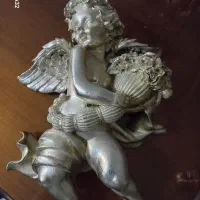 دیوار کوب فرشته