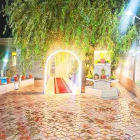 تالار پذیرایی    رز