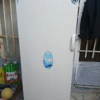 یخچال تمام فریزر سالم  در حد نو