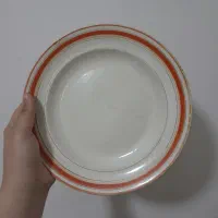 بشقاب چینی قدیمی از کشور شوروی