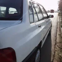 پرایدصندوق دار