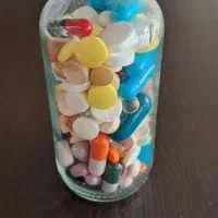 شیشه قرص تزئینی