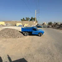 راننده نیسان گواهینامه ‌پایه دو در مصالح ساختمانی