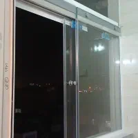 نصب واجرا انواع شیشه سکوریت|خدمات پیشه و مهارت|اراک, |دیوار