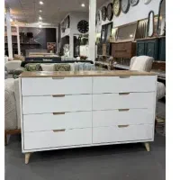 دراور . نظم دهنده. لباس ووسایل شخصی