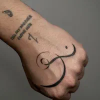 اجرای تاتو بدن با مهارت و هنر نقاشی|خدمات آرایشگری و زیبایی|شیراز, نصر|دیوار