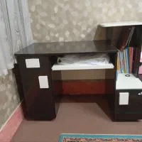 میز کامپیوتر نو نو تمیز بدون رنگ پریدگی