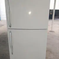 یخچال درحدنو