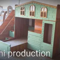 تخت سرسره دار