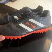 کفش فوتبالی سایز۳۸|کیف، کفش، کمربند|شیراز, ریشمک|دیوار