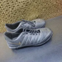 کفش چمن|کیف، کفش، کمربند|گناباد, |دیوار