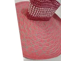 زنبیل بافت سفید و صورتی با زیر انداز