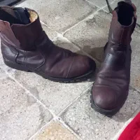 چند جفت کفش چرم اصلی