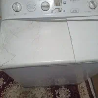 ماشین لباسشویی سفید|ماشین لباسشویی و خشک‌کن لباس|باوی, |دیوار