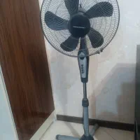 پنکه ایستاده