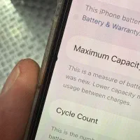 16pro 256GB gold battery 92%|موبایل|شیراز, شهرک قمشه|دیوار