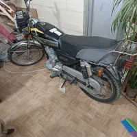 موتور هندا 125 استارتی مارک لیفان مدل 94 تمیز