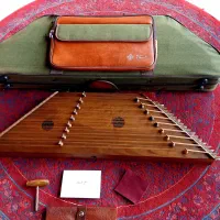 سنتور استاد موسوی سه مهر ویژه