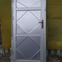 درب المینیومی