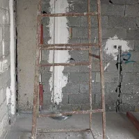 چهارپایه فلزی|مصالح و تجهیزات ساختمان|کلاچای, |دیوار