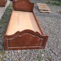 تخت یک نفره سالم