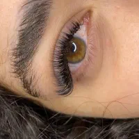 به یک مدل اکستنشن مژه ولیفت ابرونیازمندیم|خدمات آرایشگری و زیبایی|کاشان, فاز ۱ ناجی آباد|دیوار