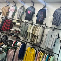 فروش فوری یکجا پوشاک + دکور و ویترین