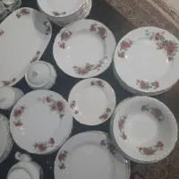 بشقاب و دیس و ... گل سرخی|ظروف سرو و پذیرایی|تهران, امانیه|دیوار