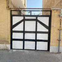 آپارتمان ۱۰۰ متری طبقه همکف،ممرجدا